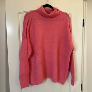 Vince Camuto Pink Fuzzy Turtleneck Sweater. Lightweight. Size Large. Academia.